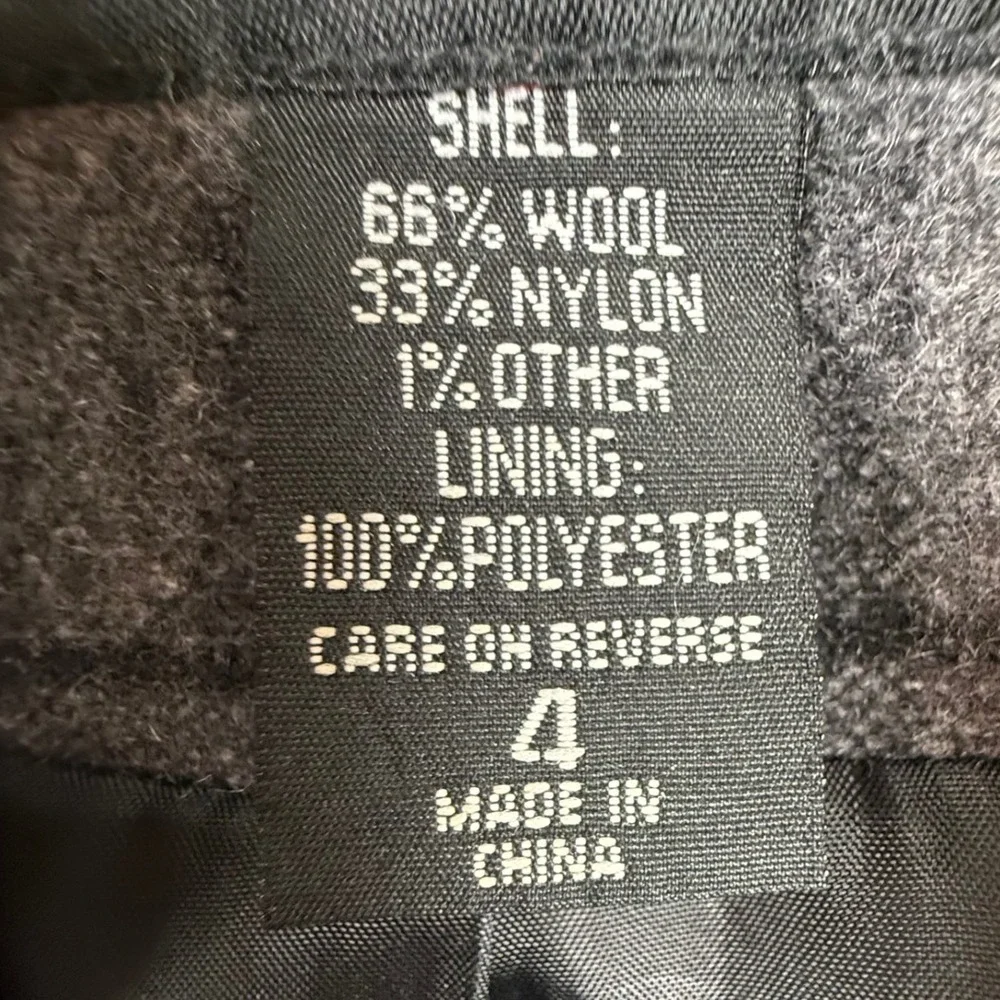 New York & Company Womens Gray Plaid Wool Peacoat 4 preppy dark academia